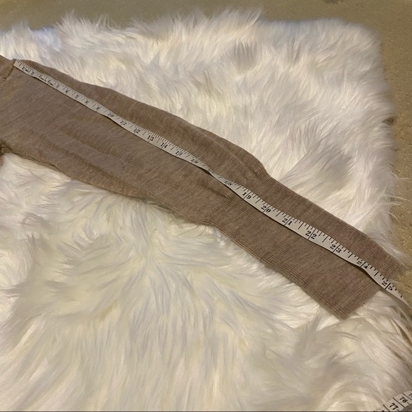 BADGLEY MISCHKA Tan Mockneck 100% Merino Wool Sweater - Picture 11 of 11